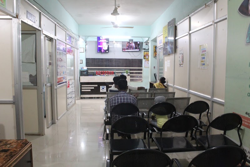 Deshpande Eye Hospital And Phaco Centre