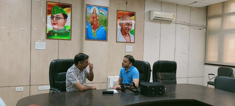 Dr Rishi Eye Institute