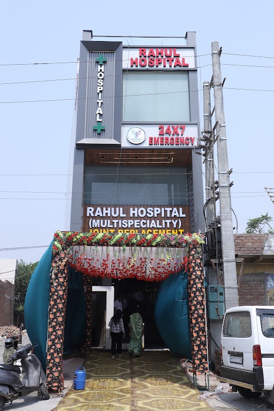 Rahul Goyal Trauma and Joint Replacement Centre