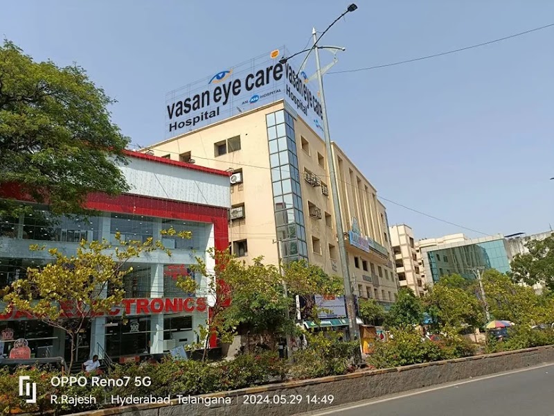 Vasan Eye Care Hospital Himayath Nagar